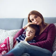 Kogo szuka samotna matka: prawda o randkowaniu z dzieckiem w tle